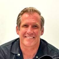 Daniel Carpentier's Instagram, Twitter & Facebook