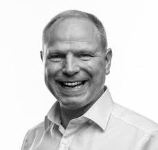 Glück: Impulse für persönliche Wege zum Glücklichsein und Glücklichwerden :  Osthoff, Ingeborg, Overdick, Elke, Schmid-Barthel, Erika, Teister, Susanne,  Vaas, Michael, Wenke, Patrik, Deinhart, Monika, Walker, Bettina, Dümmler,  Chris, Heimsoeth, Antje ...