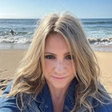 Alice Rast's Instagram, Twitter & Facebook