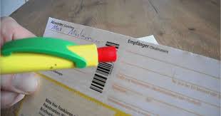 Scopri ricette, idee per la casa, consigli di stile e altre idee da provare. Dpd Retourenschein Richtig Aufkleben Dpd Retourenschein Aufkleben Was Muss Ich Aufs Paket Kleben Post Versand Dhl Dpd Retourenschein Ausdrucken Pdf Paketaufkleber Zum Ausdrucken Clarice German Kennst Du Einen Anderen Ausdruck Stolack
