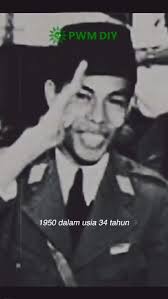 Jenderal Soedirman: Santri, Pejuang, dan Kader Muhammadiyah Terbaik,  “Sekali kita merdeka, tetap kita merdeka.”, Jenderal Soedirman bukan hanya  Panglima Besar TNI pertama, tetapi juga kader tulen ...