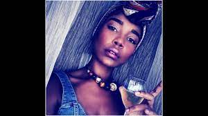 Elodie Zone Explains Why She Drinks Alcohol With Her Mum Youtube