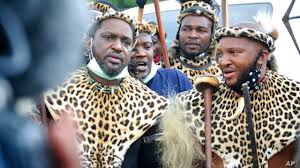 King misuzulu kazwelithini is the eldest son of the late king goodwill zwelithini and queen mantfombi dlamini zulu. South Africa S Royal Scandal New Zulu King S Claim Disputed Voice Of America English