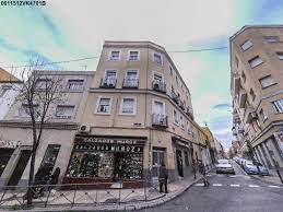 Se encuentra en una 2ª panta sin ascensor, exterior, calefacción eléctrica inteligente, de calor azul. Calle Marcelo Usera 9 Madrid Idealista