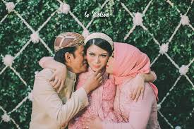 Hasil riasan para pengantin sunda dengan sentuhan tangan karya. Le Motion Photo Sundanese Traditional Wedding Of Tasha Malino Pernikahan Adat Sunda