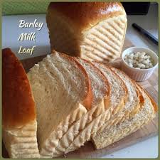 The softest, & milkiest japanese milk bread, that will make the best sandwiches or dinner rolls! Barley Milk Loaf è–ä»ç‰›å¥¶åå¸ Barley Bread Recipe Barley Loaf Recipe Bread Maker Recipes