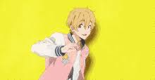 You can find out the name of the anime and the names of the characters in the caption for each gif. Free Iwatobi Makoto Gifs Tenor