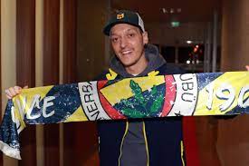 Son haftalarda ve özellikle son birkaç günde artarak gündem olan. Back Home Back To Your Heart Why Ozil S Fenerbahce Transfer Was Written In The Stars Goal Com