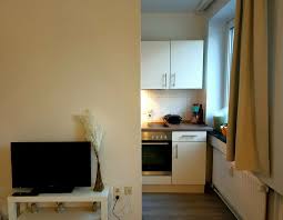 Dienstag und donnerstag, nachmittags 13.30 bis 16.30 uhr. 1 Zimmer Wohnung In Bremen Bremerhaven Etagenwohnung Mieten Ebay Kleinanzeigen Wohnung 1 Zimmer Wohnung Etagenwohnung