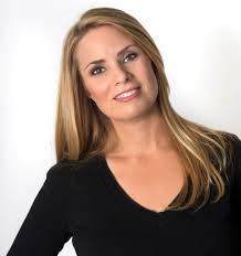 Diane Lang is a Therapist, Educator and a Life Coach /Ep2314