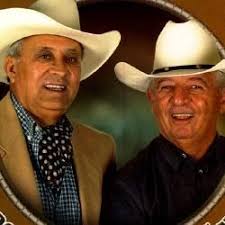 Significado da música SERESTEIRO DA LUA (Pedro Bento e Zé da Estrada)