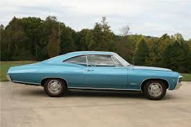 The impala was distinguished by bright lower body. 1967 Chevrolet Impala Ss 2 Door Hardtop