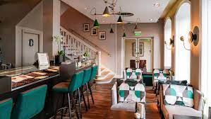 It's effortlessly elegant ambiance is reminiscent of europe, and unlike any dining experience in charleston. Top Restaurants And Bars By The Inner Alster In Hamburg Fairmont Hotel Vier Jahreszeiten 5 Star Luxury Hotel In Hamburg