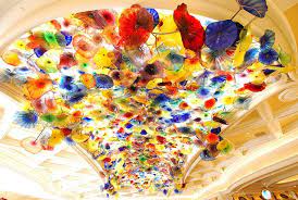 dale chihuly piece inside ceasar s palace chihuly ceasars palace caesars palace