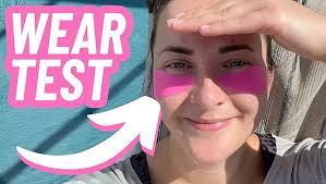 Amazon.com: Sun Patch, Reusable Under Eye Sunblock Patches, 100% Silicone  Sunscreen Under Eye Patches for UV Protection, Face Stickers with UPF 50, 1  Pack/4 Pairs, White (Golf, Surf, Swim, Ski & Snow,