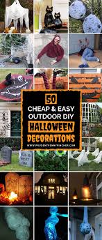 Want to turn your yard into a truly unique destination? 50 Cheap And Easy Outdoor Halloween Decor Diy Ideas Halloween Diy Outdoor Halloween Decorations Diy Outdoor Halloween Outdoor Decorations