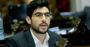 Political and union leader of buenosairean peronism. 1gfjy5sfouypym