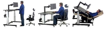 Work mode (40° angle) for those who are new to the levus ergonomics philosophy. Zero Gravity Workstation 1