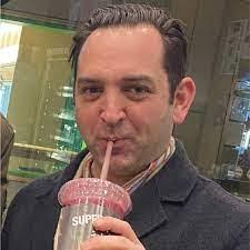 Shawn Edel's Instagram, Twitter & Facebook