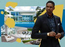 Chris bosh tuvo que retirarse prematuramente. Chris Bosh Sells Miami Beach Mansion For 15 2m
