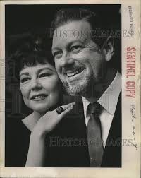 1966 Press Photo Lois Hunt and Earl Wrightson, singing and acting duo.