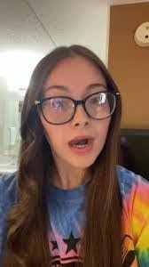 Delia Combs's Instagram, Twitter & Facebook