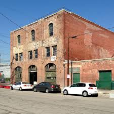 Danny devito as frank, charlie day as charlie. It S Always Sunny In Philly Paddy S Pub In Los Angeles Ca