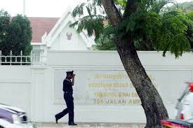 Whether or not you need a visa to enter the country will depend on your country of origin, the length of stay and the reason for your trip. Malaysian Staff At Thai Embassy Implicated In Missing Visa Slip Scandal