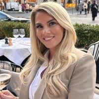 9 "Estelle Barry" profiles