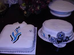 Cream butter and sugar together. Pastor And First Lady 11th Church Anniversary Cakecentral Com