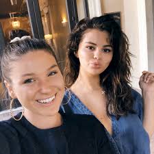 Who Are Selena Gomez's Friends? Inner Circle Revealed