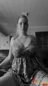 MILENA LAPLASSOTTE - ME DESNUDO PARA TI - Watch Free Videos +18 -  Lovingsiren