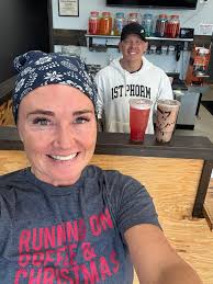 If you have ever wanted to work for Roscoe Nutrition now is your chance to  apply!! Please read post below!!♥️