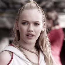 Zombies: Edits y Clips de Tu Pareja Favorita