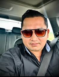 Seguiremos esperando el almuerzo, parece que hubo un malentendido y no era  desayuno, pero bueno. Feliz Día del Hombre. #FelizDiaDelHombre @destacar