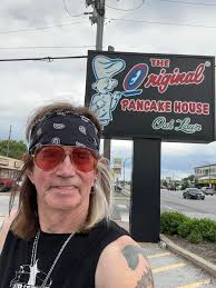 Glick's Triangle convenience store and restaurant memories