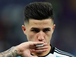 Enzo Fernandez emerges as Chelsea transfer priority as January window ticks  down