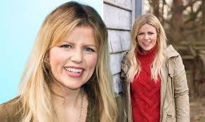 She has been married to matthew goodman since 2005. Ellie Harrison Instagram Does The Countryfile Star Have Social Media Big World Tale