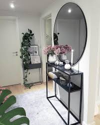 حلا طارق on instagram بعض الافكار لديكور مدخل البيت اسحب الشاشة لعرض جميع الصور interior design idea gunstige wohndeko mobelideen wandspiegel rund