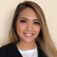 Gemma Campos's Instagram, Twitter & Facebook