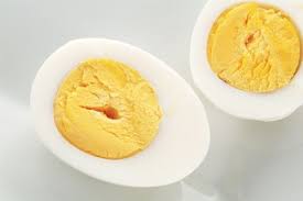 Peeled eggs can be left unrefrigerated for a maximum of 2 hours. Hard Boiled Eggs Froze In Fridge