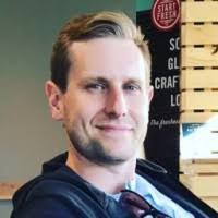 Daniel Haak's Instagram, Twitter & Facebook