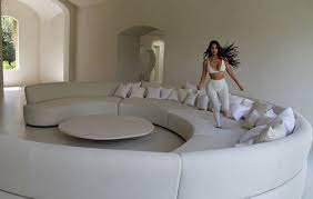 Was the straw that broke the camel's back in his marriage to kim kardashian latest trailers dune Inside Kim Kardashian And Kanye West S Bizarrely Empty 60m La Mansion As She Reveals She S Never Used The Pool