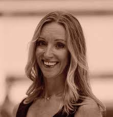 Alexandra Cain's Instagram, Twitter & Facebook