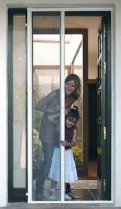 Découvrez notre gamme de stores vénitiens bois, réalisés sur mesure en bois naturel. Moustiquaires Stores Standards Et Sur Mesure Bier