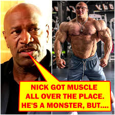 Bodybuilder's Physique and Symmetry