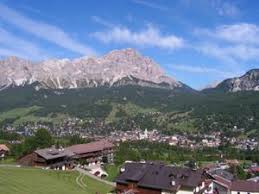 Cortina d'ampezzo official page #mycortina #cortinadampezzo @cortinadolomiti | tag your picture to give us the permission to repost! Cortina D Ampezzo Wikitravel
