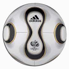Ce8083 adidas fifa onaylı rusya dünya kupası resmi maç topu. Gecmisten Gunumuze Dunya Kupasi Toplari Onedio Com