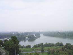 Aceasta este o listă a vârfurilor muntoase din românia ordonate descrescător după înălțimea lor. Raul Sava Wikipedia