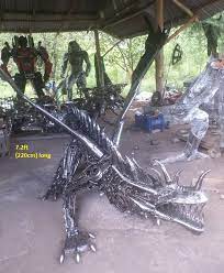 Or, we can design it to mount on top of a fence. Metal Animal Art Garden Sculpture Horse Dog Bird Dragon Dinosaur Eagle Lion Bear Wild Boar Deer Bull Scrap Metal Art Metal Tree Wall Art Metal Artwork